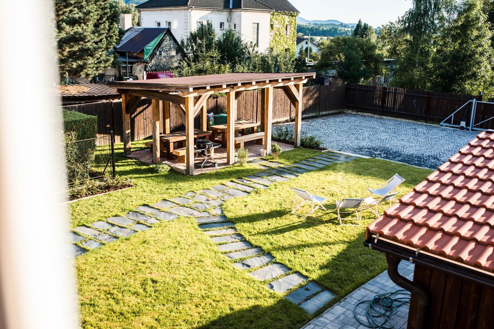 Apartmany Zeme Nove Mesto pod Smrkem Extérieur photo
